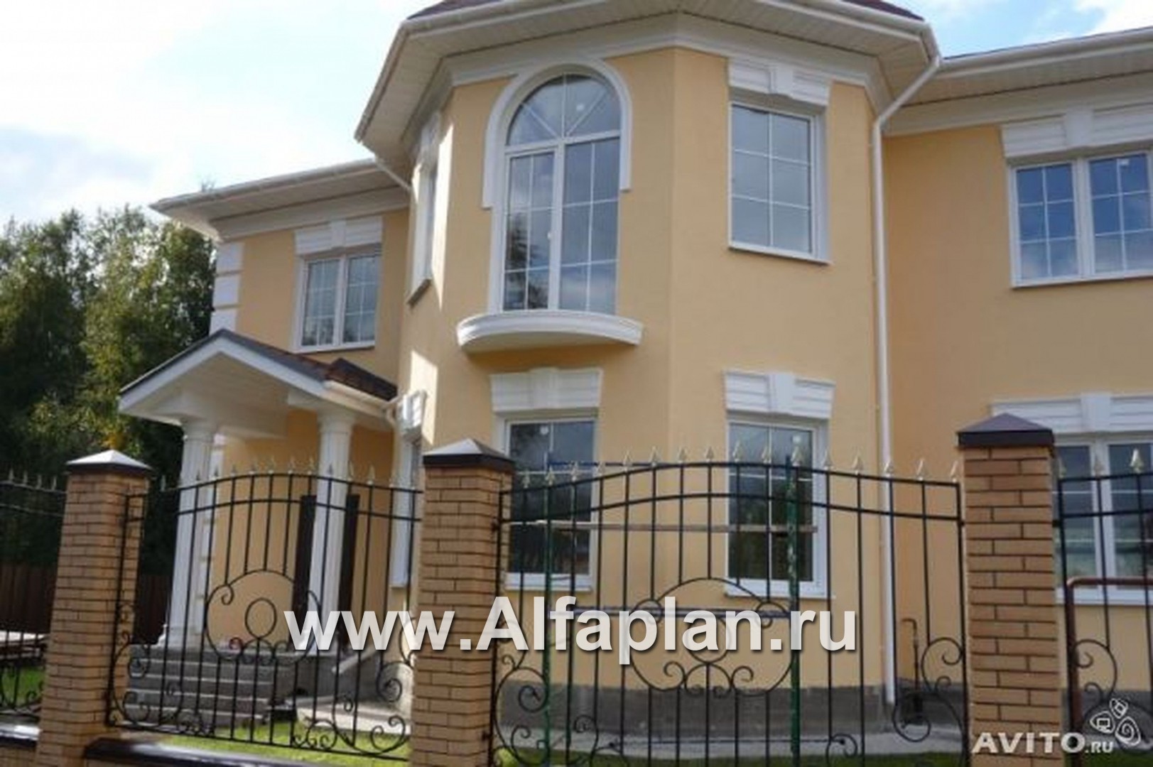 «Белта» - проект двухэтажного дома из газобетона, планировка со вторым светом в гостиной, с эркером и террасой - дизайн дома №5